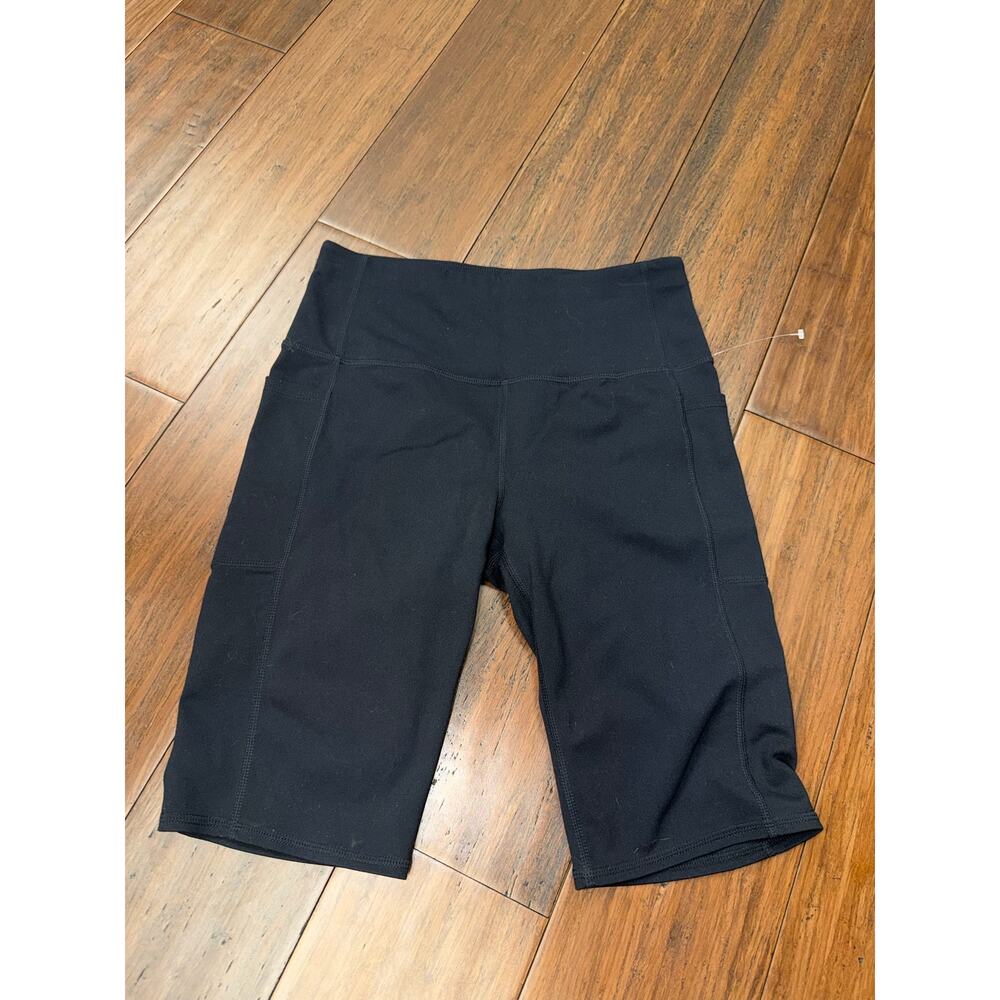 Skechers GO WALK High Waisted Bike Shorts Medium
